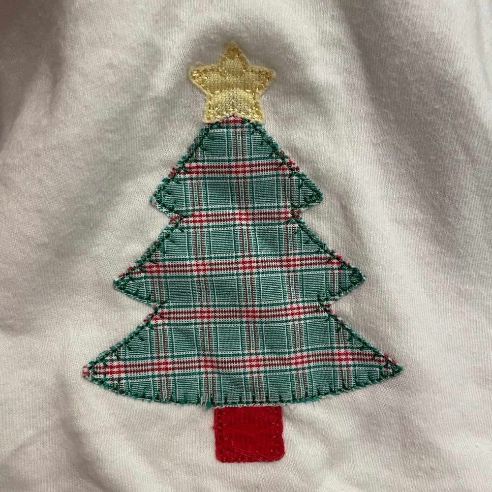Dear Emmaline Christmas Tree Appliqué Shirt - Picture 2 of 3